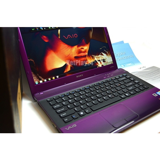 Laptop Sony Vaio VPCEA3L1E i3 ATI1GB 3GB 500GB Win7 LED14 HDMI Kamera Notebook